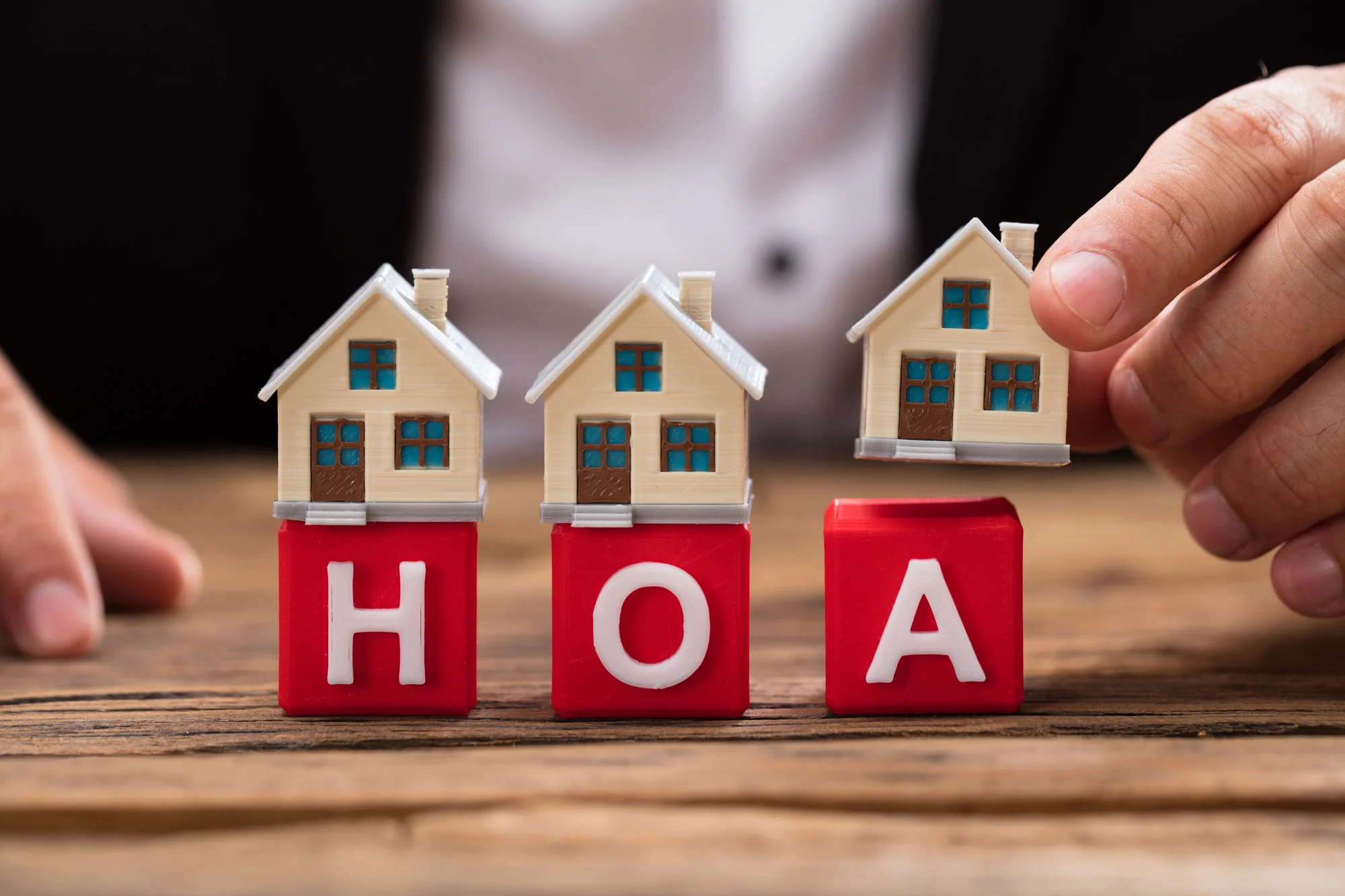 4 Reasons to Join Your HOA Board in Malta